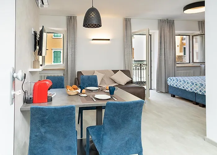 Baur - Regarda Travel * Bardolino